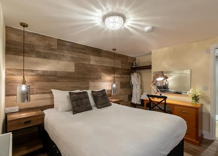Lakes Hotel & Spa